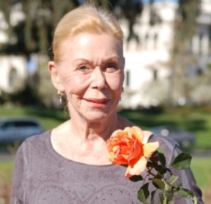 Practice mirror work for caring your soul in the time of COVID-19 - Louise Hay - Think Different Nation